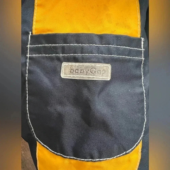 baby GAP | infant snowsuit. Size: 3-6M - Picture 5 of 14